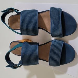 TOMS Poppy Slingback Sandal Atlantic Corduroy Size 7